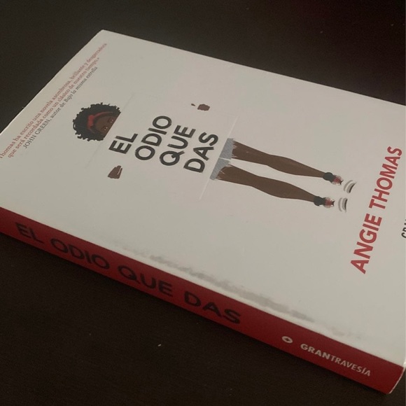 Book - Picture 2 of 4